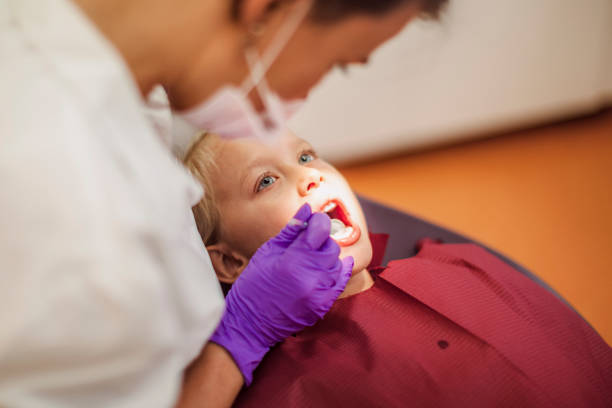 Best Weekend Emergency Dentist in Stowell, TX